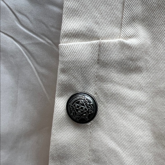 Cream Military Jacket with Ruffled Underlining - Picture 11 of 16